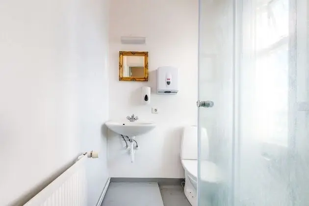 Comfort Tek Büyük veya İki Ayrı Yataklı Oda, Ortak Banyo, Nehir Manzaralı