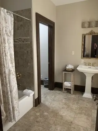 Traditional Büyük Yataklı Tek Kişilik Oda, 2 Büyük (Queen) Boy Yatak