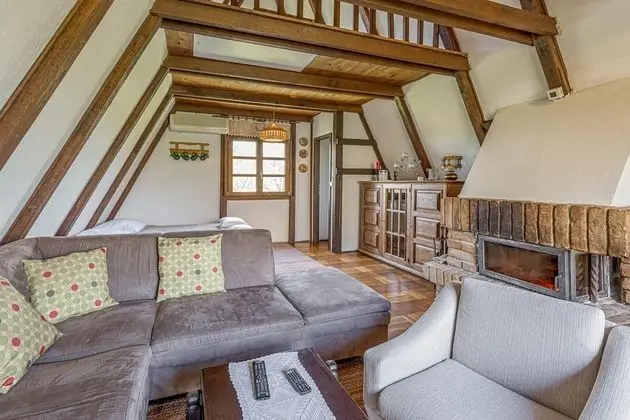 Family Ev, Birden Çok Yatak, Bahçeli (Riverside House Bojko With Jacuzzi)