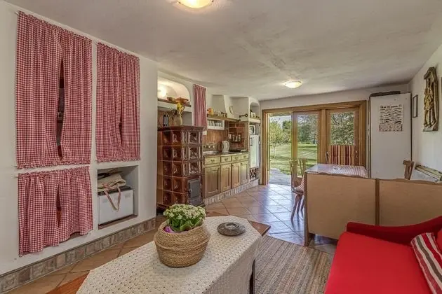 Family Ev, Birden Çok Yatak, Bahçeli (Riverside House Bojko With Jacuzzi)