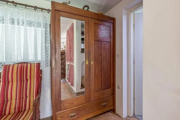 Family Ev, Birden Çok Yatak, Bahçeli (Riverside House Bojko With Jacuzzi)