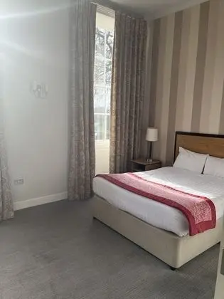 Deluxe Tek Büyük Yataklı Oda, Bahçe Manzaralı