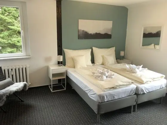 Tek Büyük Yataklı Oda