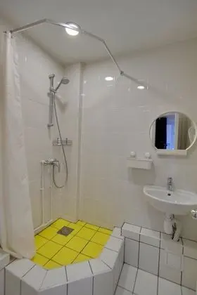 Design Tek Büyük Yataklı Oda