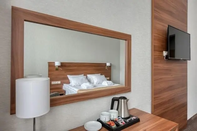 Comfort Tek Büyük Yataklı Oda (1)