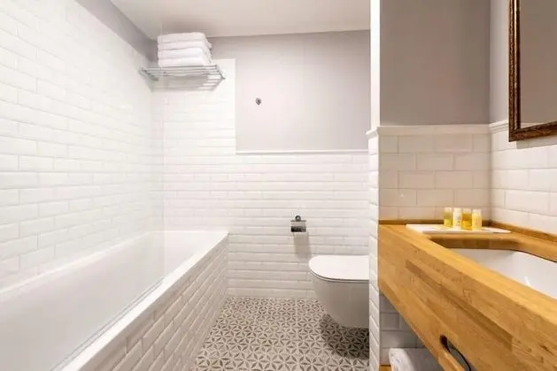 Comfort Tek Büyük Yataklı Oda (1)