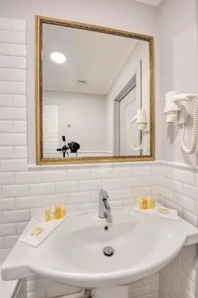 Comfort Tek Büyük Yataklı Oda (1)