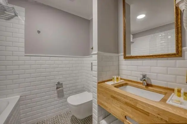 Comfort Tek Büyük Yataklı Oda (2)