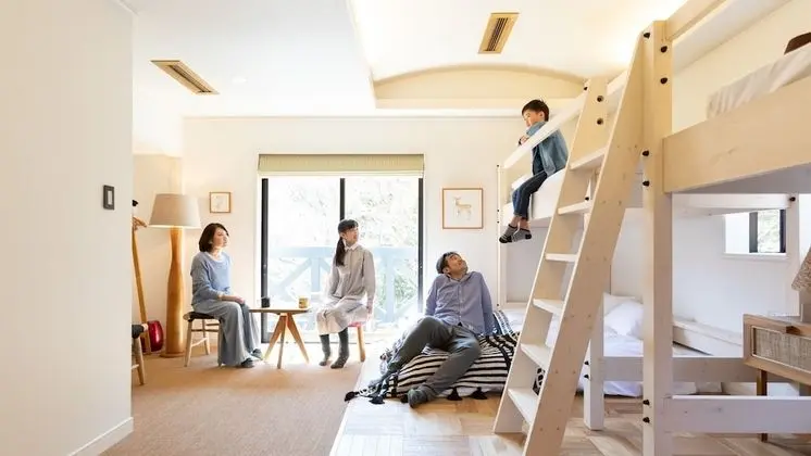 Oda (Bright, Top Floor, Two Bunk Beds, C)