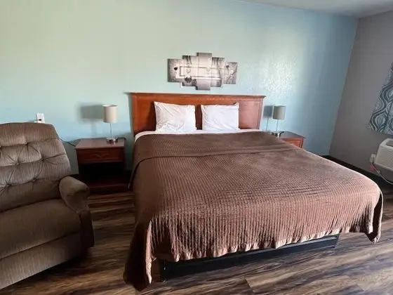 Basic Oda, 1 En Büyük (King) Boy Yatak