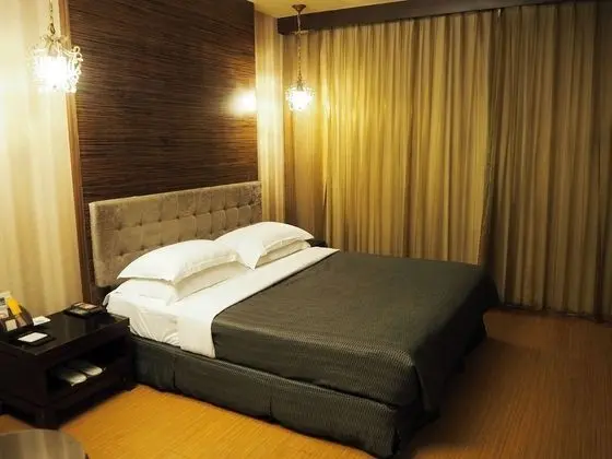 Honeymoon Oda (Check-in after 6PM)