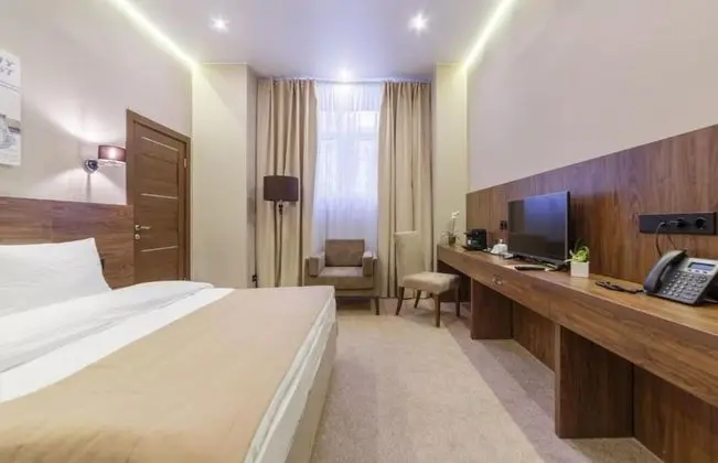 Superior Tek Büyük Yataklı Oda, Avlu Manzaralı