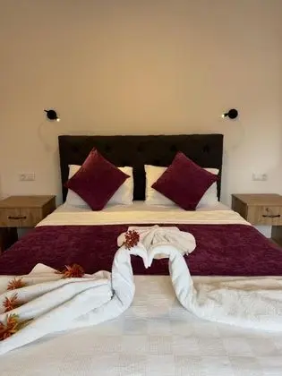 Standart Oda, Bahçe Manzaralı