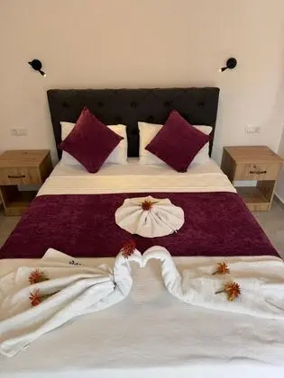 Standart Oda, Bahçe Manzaralı