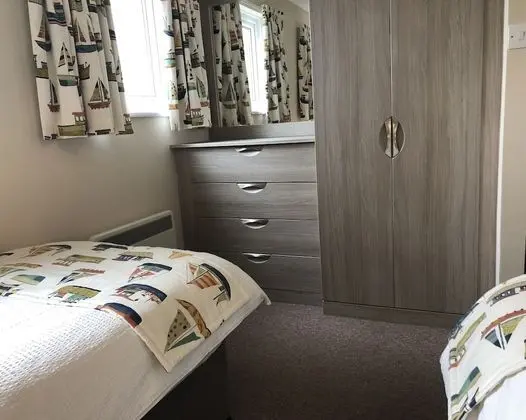Süit, Özel Banyo (Kingfisher - Sleeps 6)