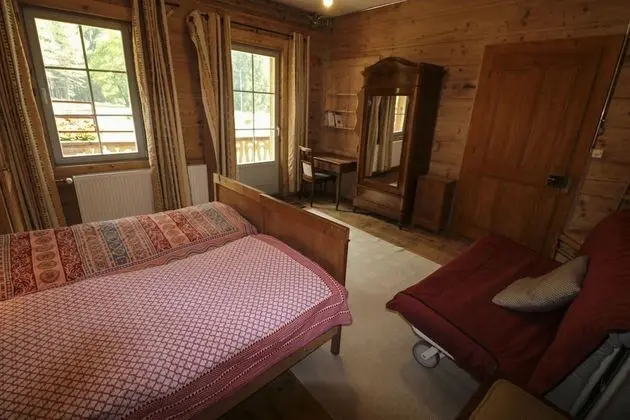 Tek Büyük Yataklı Oda, Dağ Manzaralı