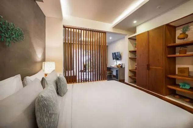 Luxury Tek Büyük Yataklı Oda