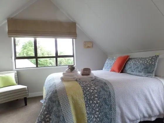 Superior Oda (Upstairs Retreat)