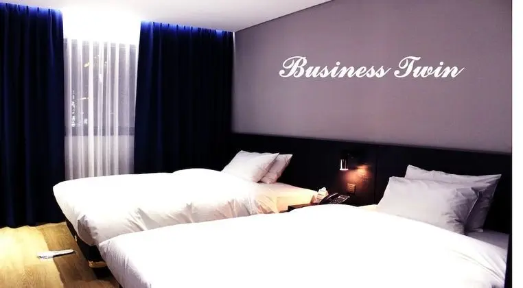 Business İki Ayrı Yataklı Oda