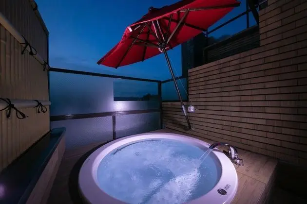 Deluxe İki Ayrı Yataklı Oda (A with Open Air Bath)