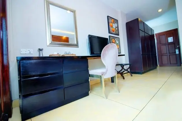 Süit, 1 En Büyük (King) Boy Yatak, Nehir Manzaralı