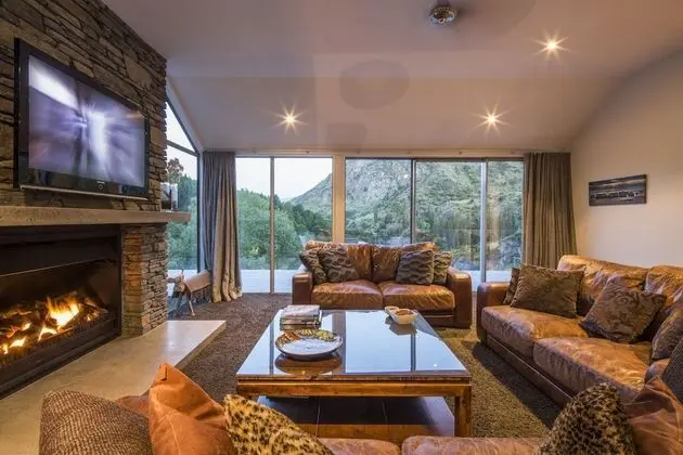 Luxury Villa, 6 Yatak Odası, Nehir Manzaralı, Bahçeli