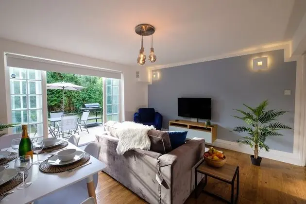 Apart Daire, Özel Banyo (Riverwalk Apartment One)