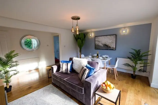 Apart Daire, Özel Banyo (Riverwalk Apartment One)