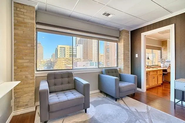 Apartment Suite