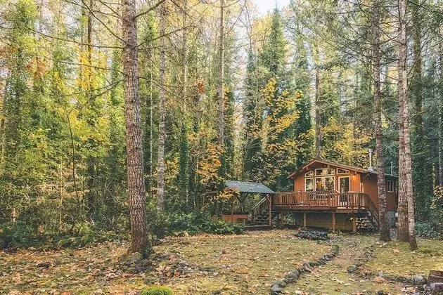 Kulübe, 1 Büyük (Queen) Boy Yatak (Riverwood Hideaway)