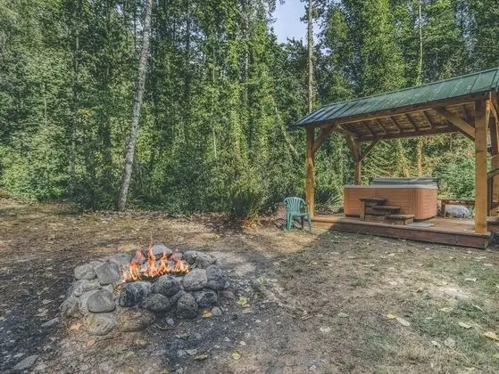Kulübe, 1 Büyük (Queen) Boy Yatak (Riverwood Hideaway)