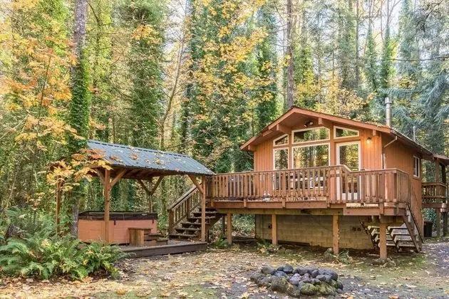Kulübe, 1 Büyük (Queen) Boy Yatak (Riverwood Hideaway)