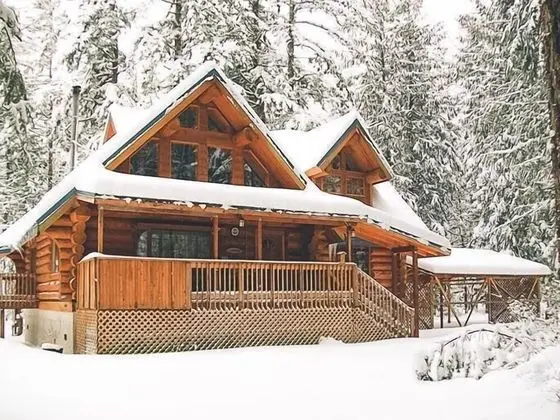 Kulübe, Birden Çok Yatak (Riverwoods Lodge)