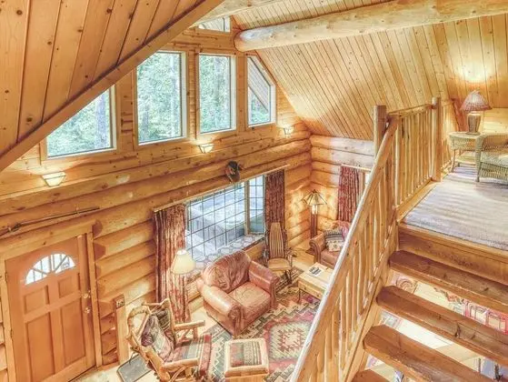 Kulübe, Birden Çok Yatak (Riverwoods Lodge)