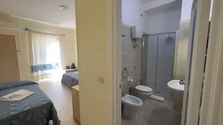 Dört Kişilik Oda