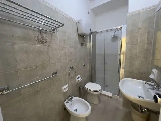 Üç Kişilik Oda