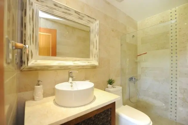 One Bedroom Apartment (Pool View)