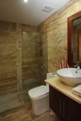Two Bedroom Apartment (Pool or Golf Course View)