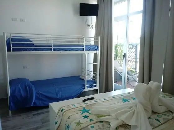 Dört Kişilik Oda