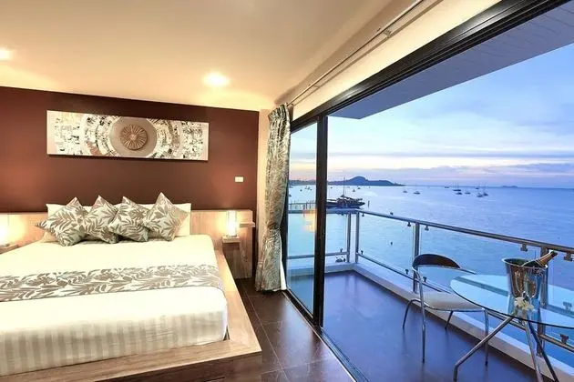 Sea View Room