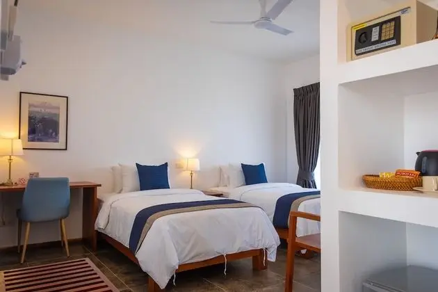 Standard Oda, Nehir Manzaralı