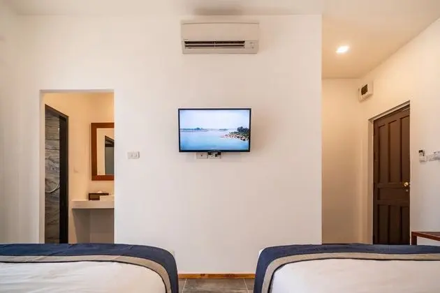 Tek Büyük veya İki Ayrı Yataklı Oda, Nehir Manzaralı (Upper Floor)