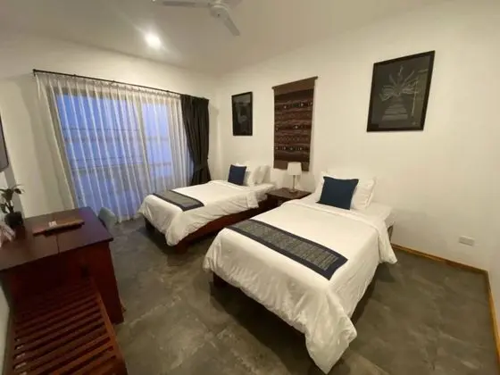Tek Büyük veya İki Ayrı Yataklı Oda, Nehir Manzaralı (Upper Floor)
