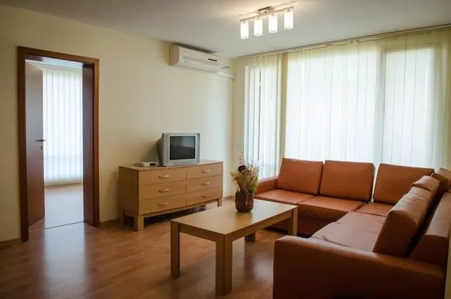 Apart Daire, 1 Yatak Odası (Free WiFi & Parking)