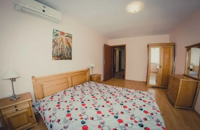 Apart Daire, 1 Yatak Odası (Free WiFi & Parking)