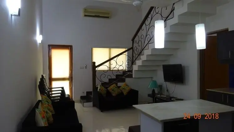 Luxury Çatı Katı Süiti (Penthouse), 2 Yatak Odası, Sigara İçilebilir, Havuz Manzaralı