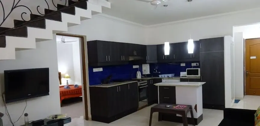 Luxury Çatı Katı Süiti (Penthouse), 2 Yatak Odası, Sigara İçilebilir, Havuz Manzaralı