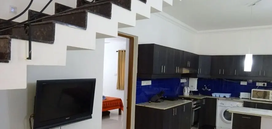Luxury Çatı Katı Süiti (Penthouse), 2 Yatak Odası, Sigara İçilebilir, Havuz Manzaralı