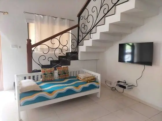 Luxury Çatı Katı Süiti (Penthouse), 2 Yatak Odası, Sigara İçilebilir, Havuz Manzaralı