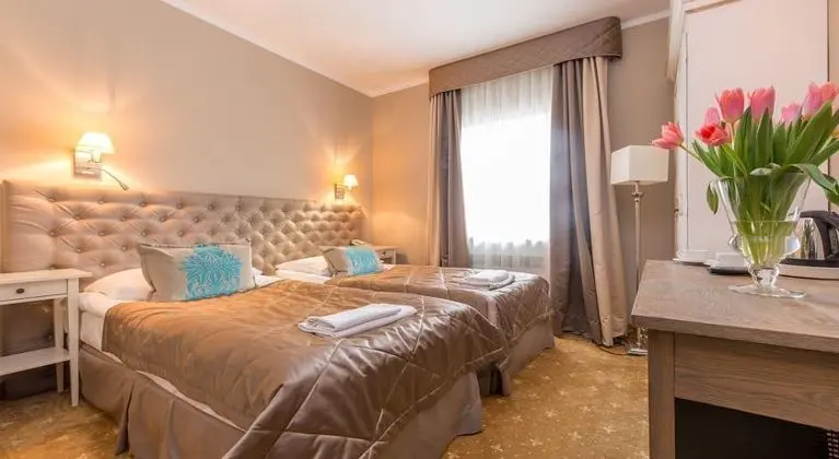 1 Çift Kişilik Veya 2 Tek Kişilik Yatak Standard